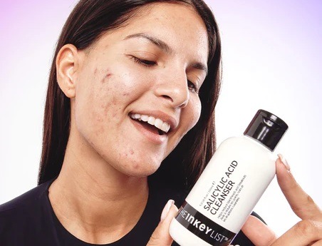 Salicylic acid সিরাম Bangladesh – স্কিন ক্লিয়ার রাখার জন্য কার্যকর সমাধান